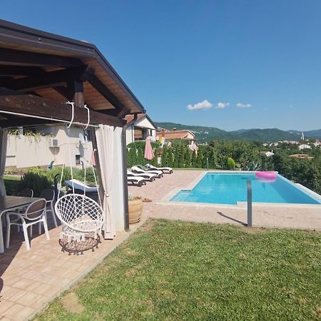 Home Andrea With Infinity Salty Pool Roč 外观 照片