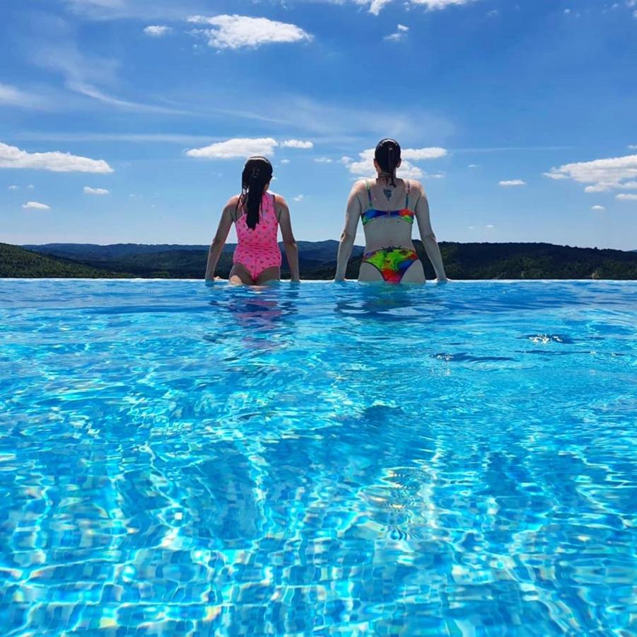 Home Andrea With Infinity Salty Pool Roč 外观 照片