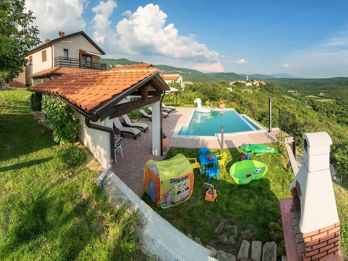 Home Andrea With Infinity Salty Pool Roč 外观 照片
